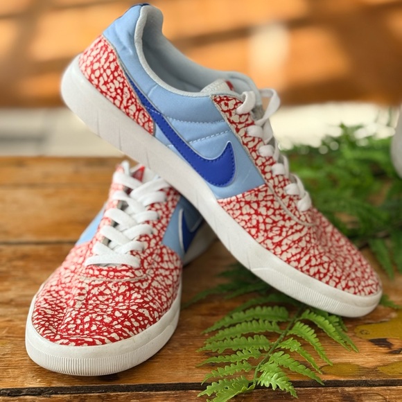 Nike Other - Nike Red and Light and Royal Blue Sneakers